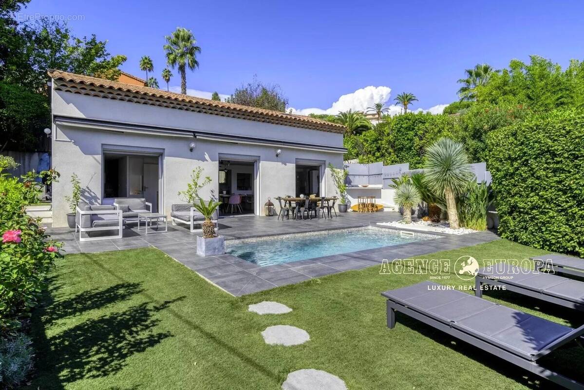 Maison à MOUGINS
