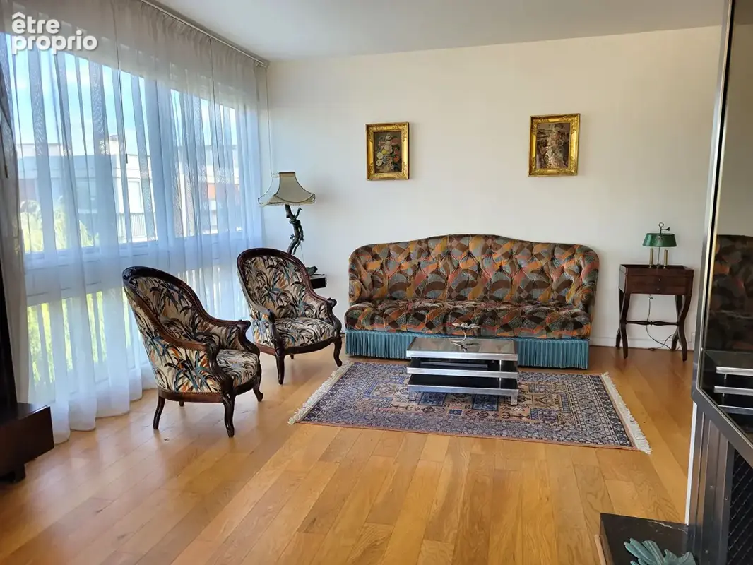 Appartement 98m² à fontenay-le-fleury - photo 2