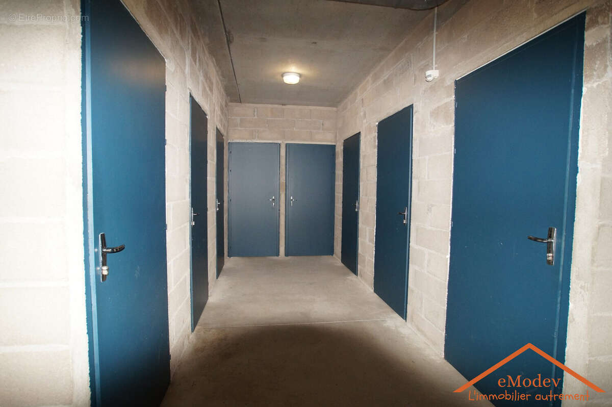 Caves - Appartement à EPINAL