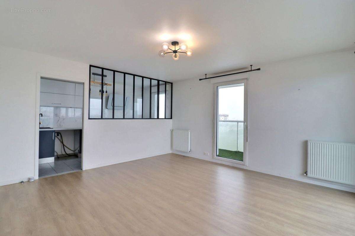 Appartement à ASNIERES-SUR-SEINE