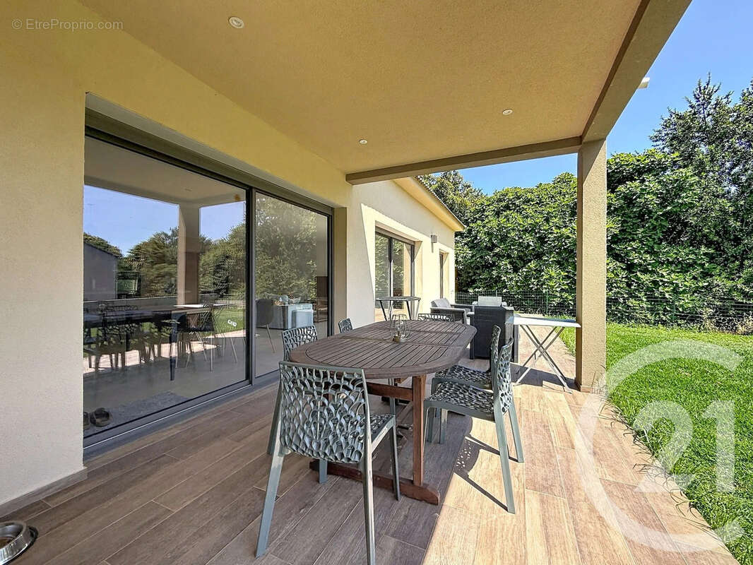 Maison 5 pièces 144 m² à vendre à Santa-Lucia-Di-Moriani (20230) - photo 14