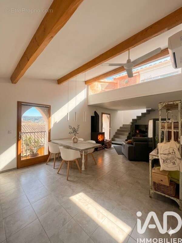 Photo 2 - Appartement à SALERNES