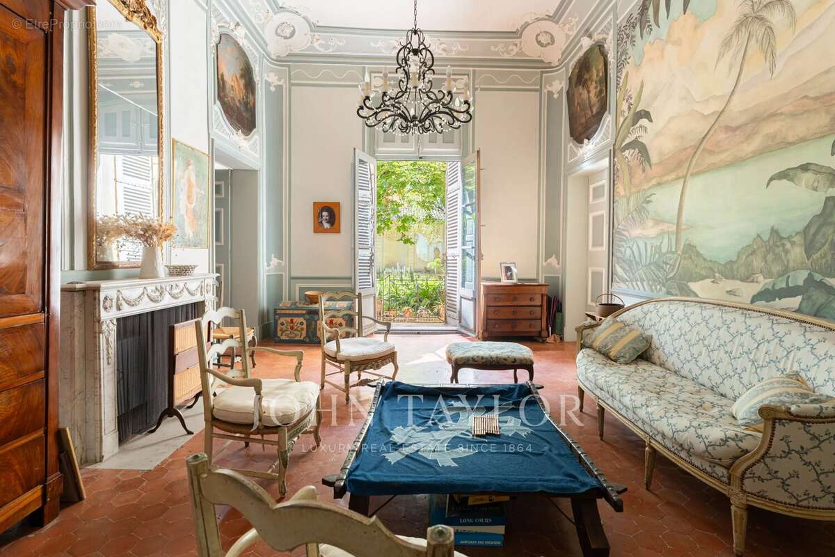 Appartement d'exception avec jardin et piscine au cœur du quartier Mazarin - photo 9