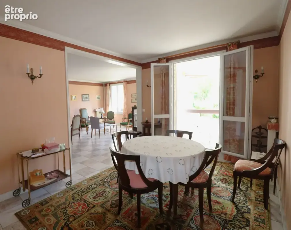 Appartement 137 m² à Louveciennes  - photo 4