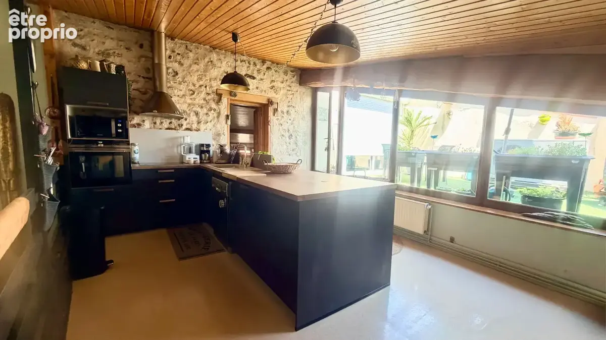 Maison 152m² à mirefleurs - photo 2