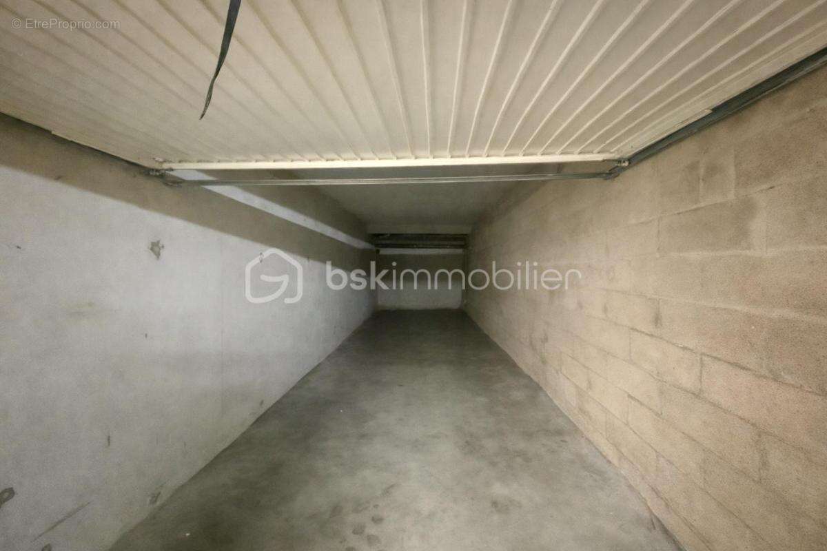Appartement à SAVIGNY-LE-TEMPLE