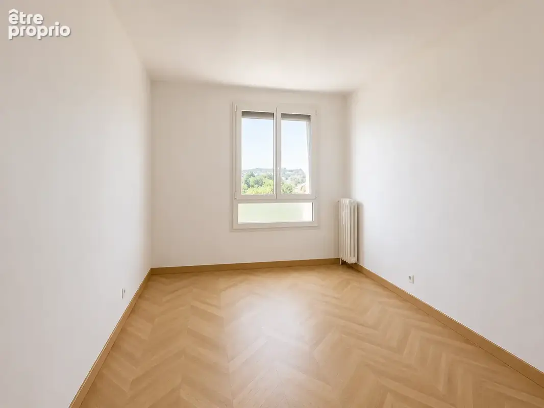Appartement rénové de 5 pièces 95 m2 + cave - photo 9