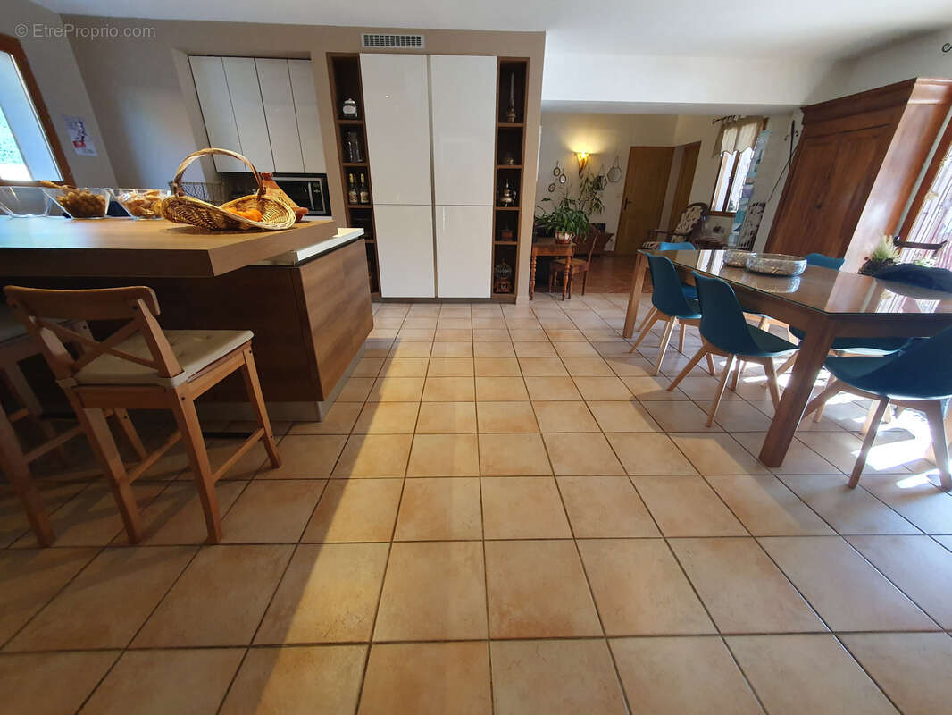 Maison à LA FREISSINOUSE