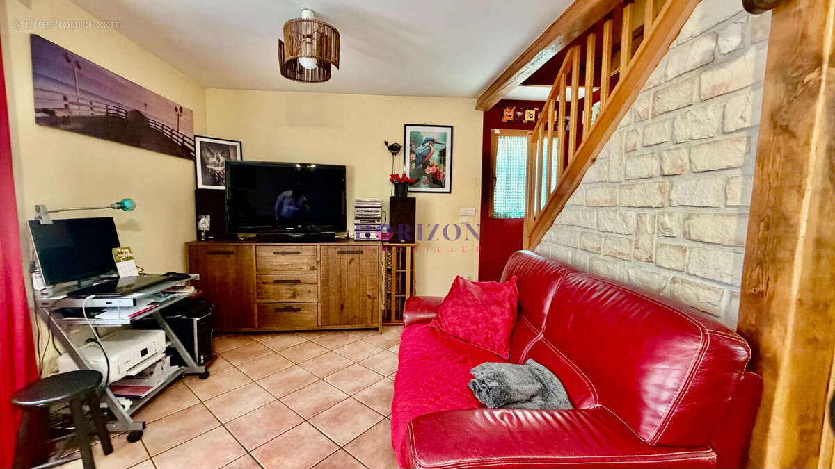 Maison à GOUSSAINVILLE