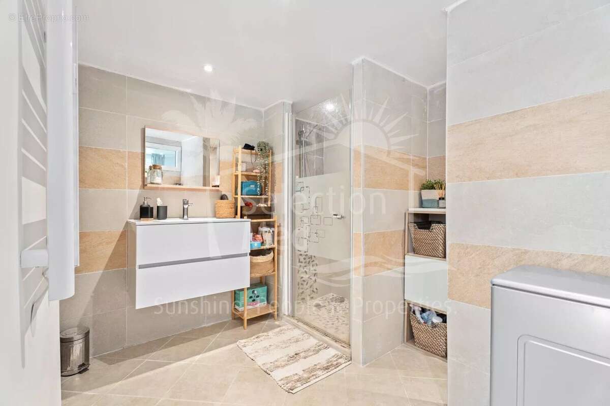 Maison à MOUANS-SARTOUX