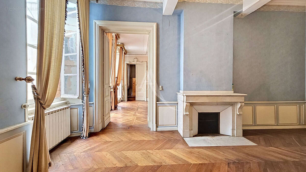 Maison à CASTELSARRASIN