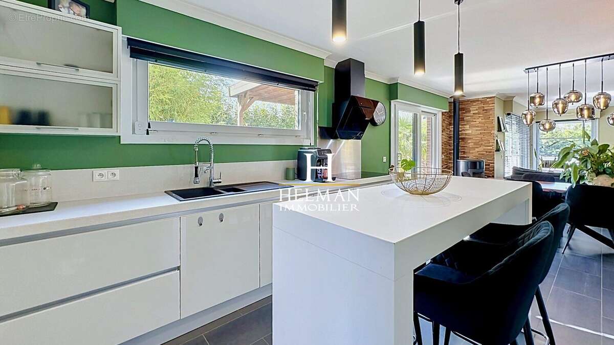 Maison 166 m² à Oudezeele  - photo 7
