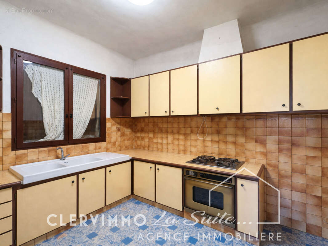 Maison à MARSEILLE-11E