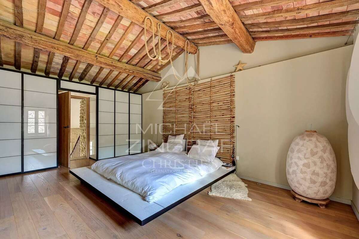 Maison à AIX-EN-PROVENCE