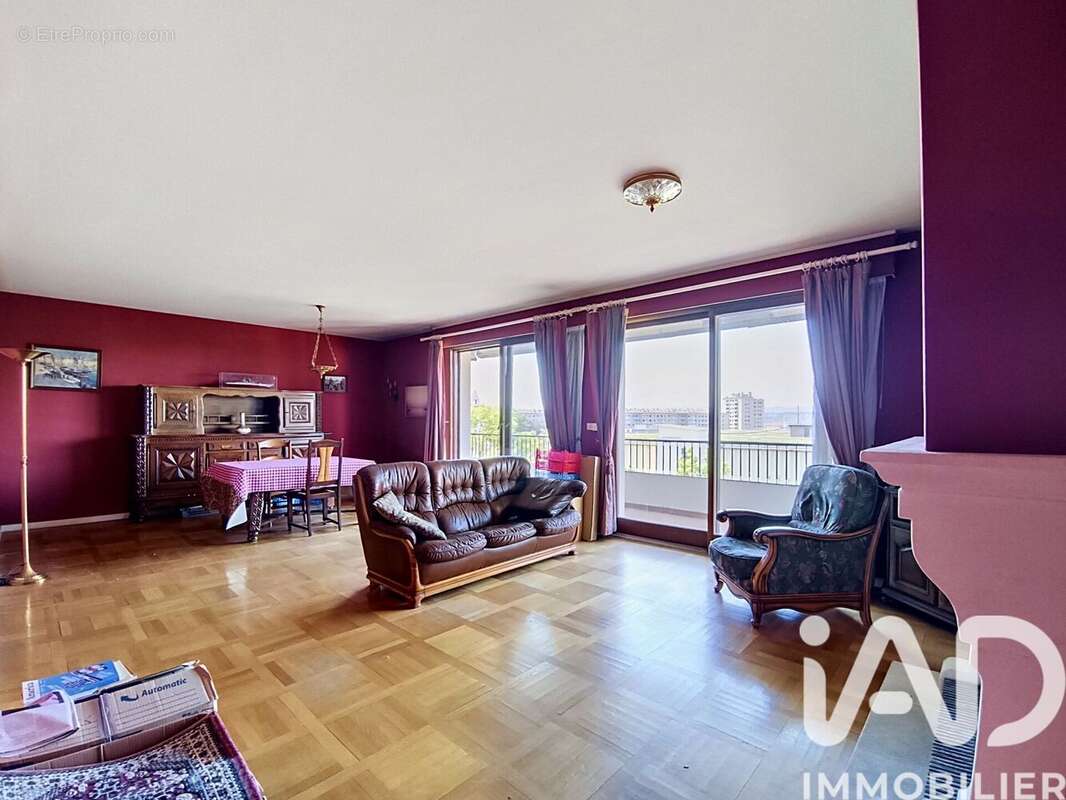 Photo 2 - Appartement à BRON