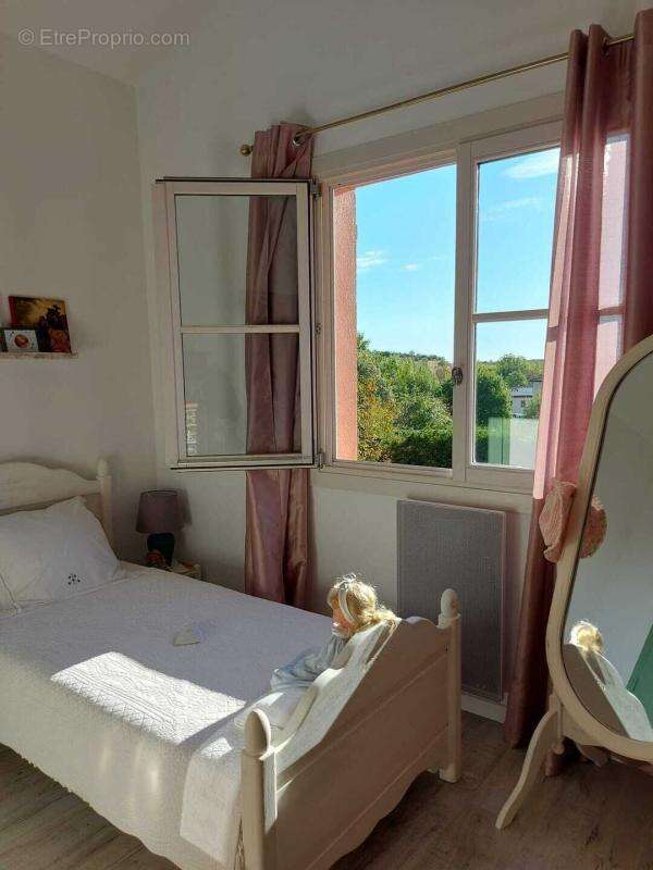 Maison à RESTINCLIERES