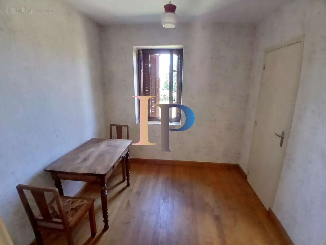Maison 126 m² à Charlieu  - photo 18