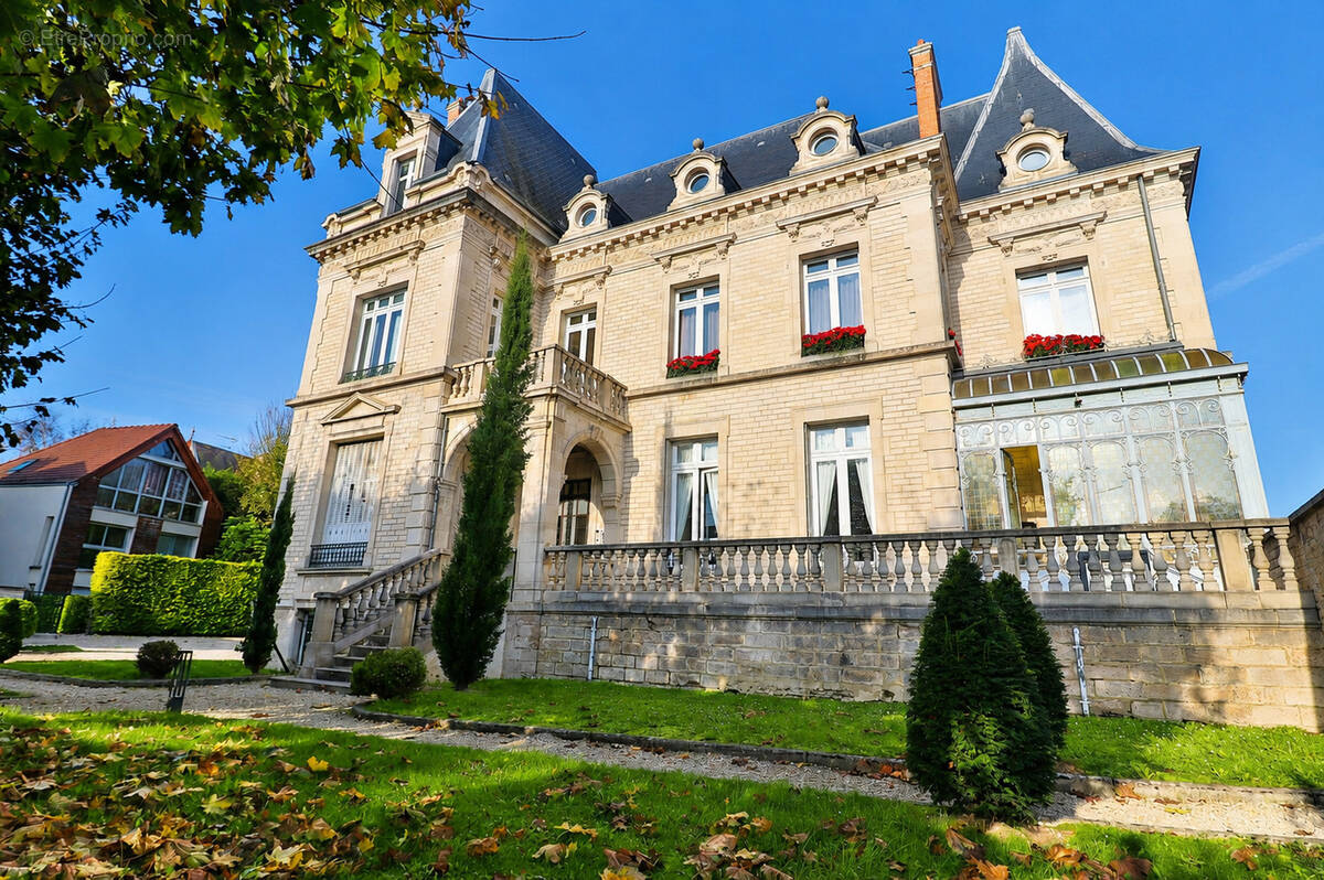 Appartement à TROYES