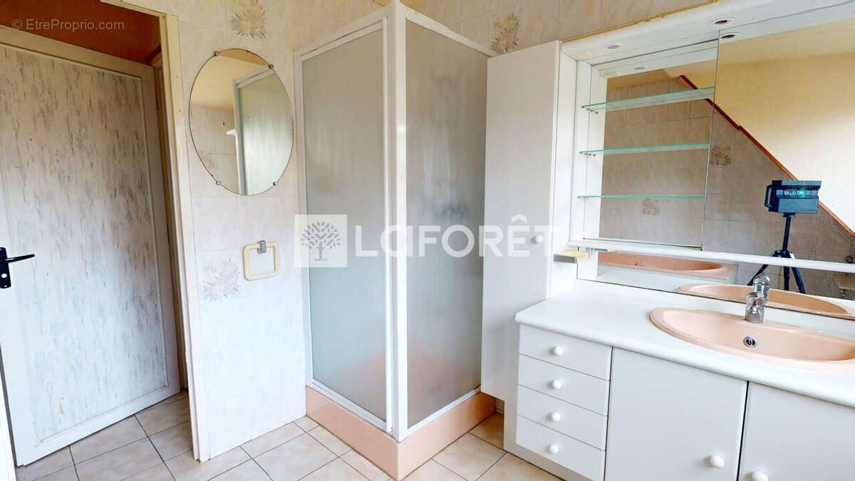 Maison à MONTIVILLIERS