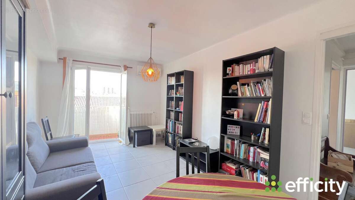 Appartement à MARSEILLE-10E