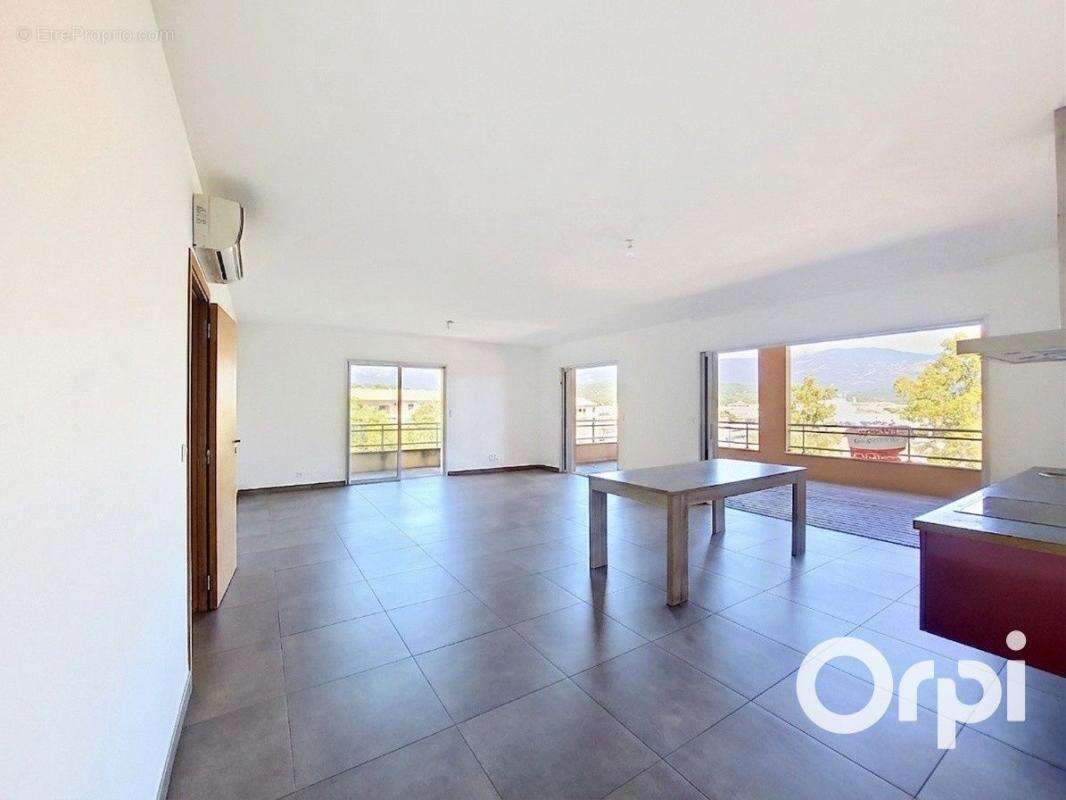 Appartement à PORTO-VECCHIO