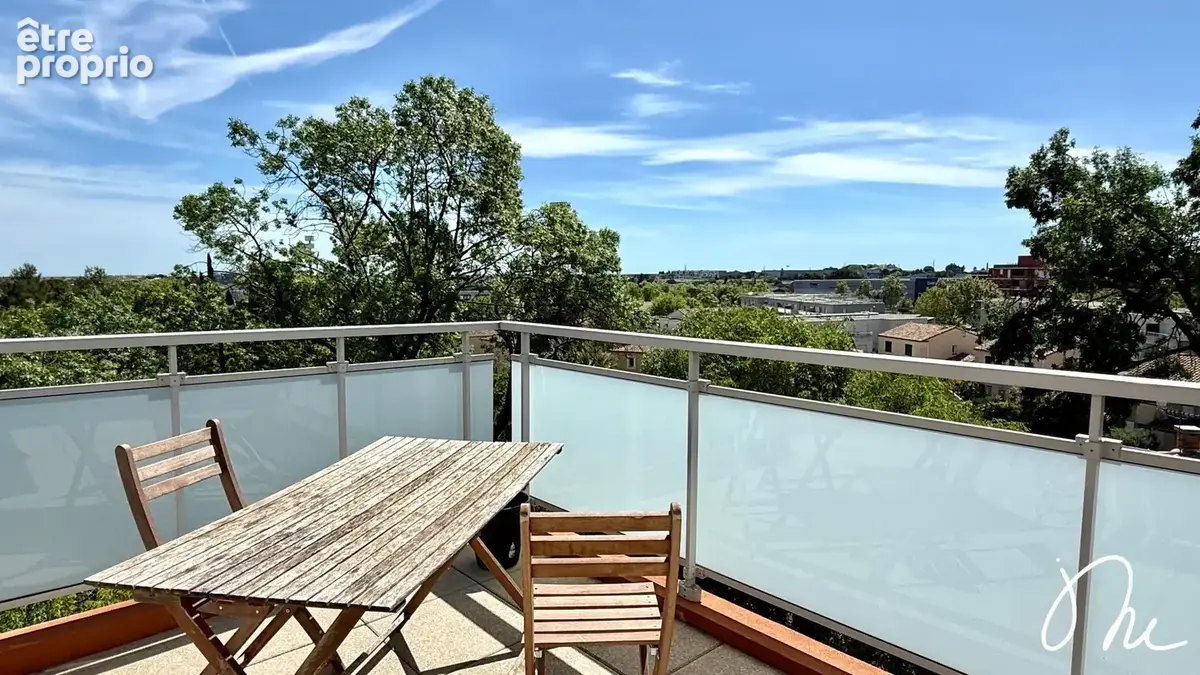 Appartement lumineux T4/T5 avec terrasse, garage et parking - photo 11