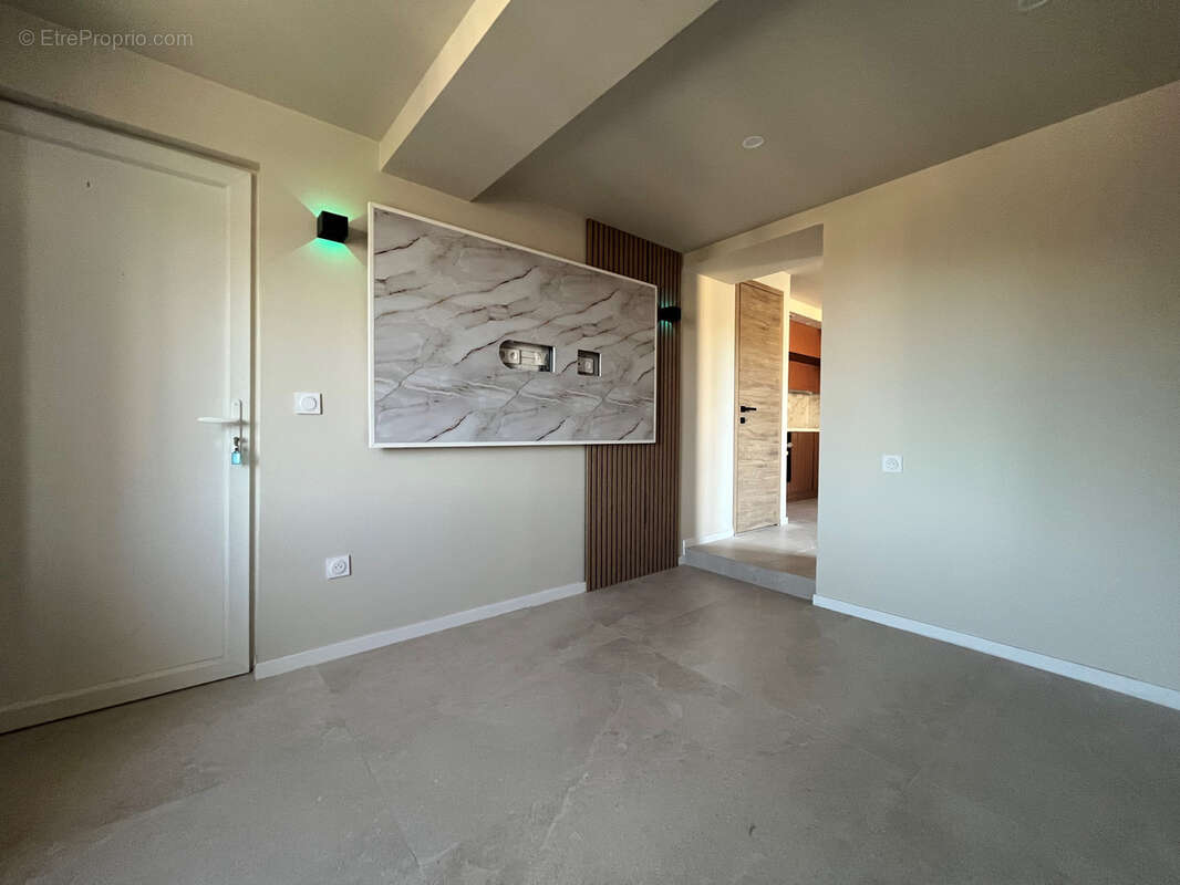 Appartement à PEGOMAS