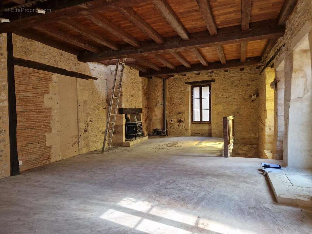 1er E - Maison à LE BUGUE