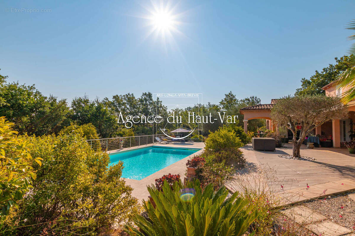 Villa 230m2 avec piscine, et jolie vue - photo 5