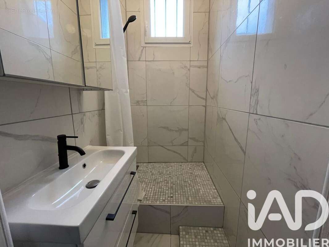 Photo 6 - Appartement à CHAMPIGNY-SUR-MARNE
