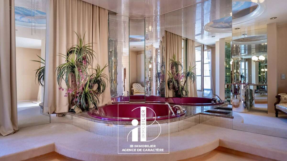 Maison à FONTAINEBLEAU