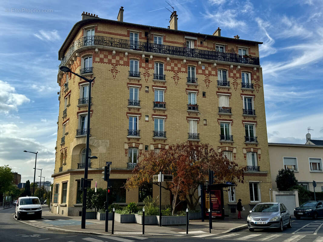 Appartement à LEVALLOIS-PERRET