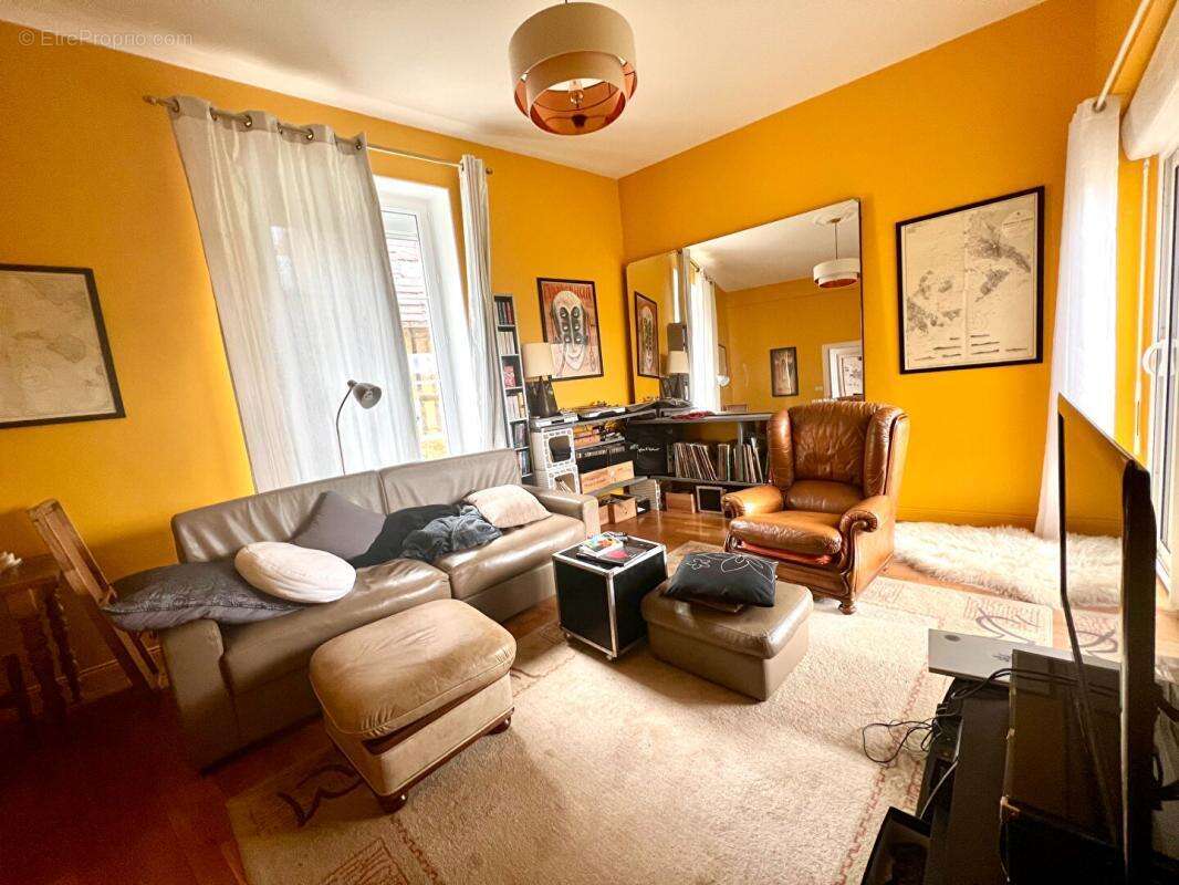 Maison à MONDOUBLEAU