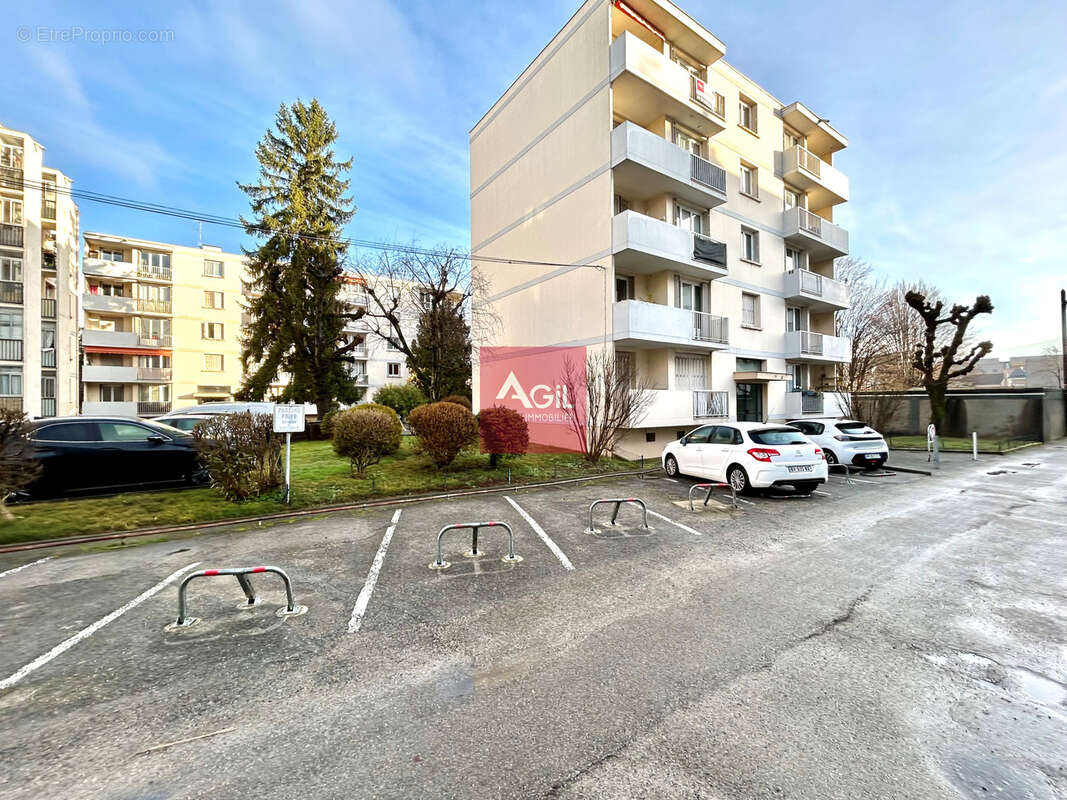 GRENOBLE - 21 Chemin Villebois, T4 de 68m2 au dernier étage - photo 11