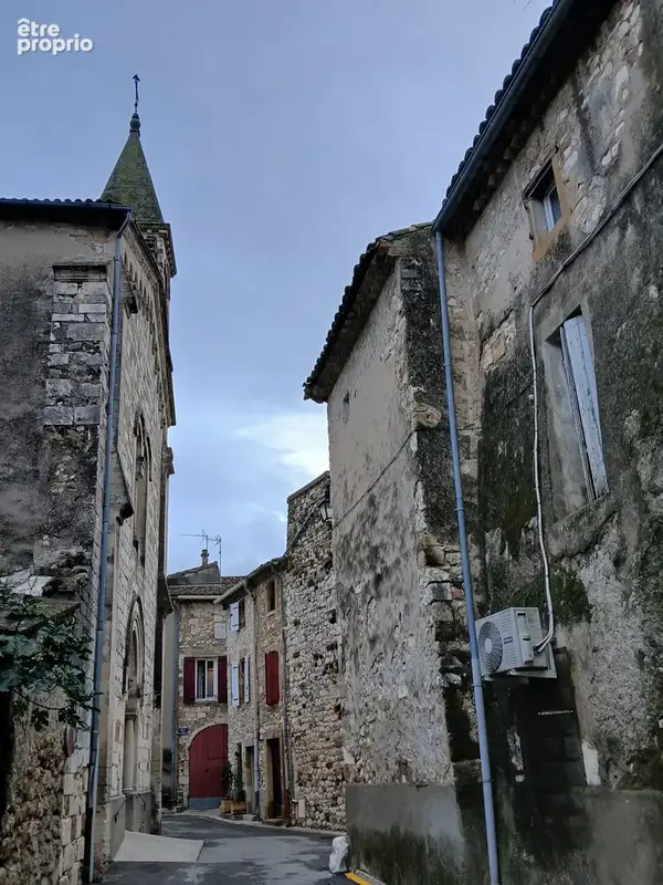 Belle maison de caractère dans un  village avec toutes commodités !!! - photo 9