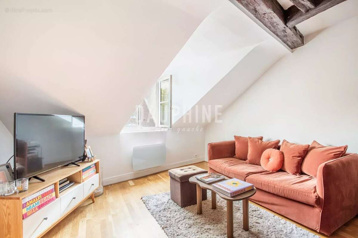Appartement à PARIS-6E