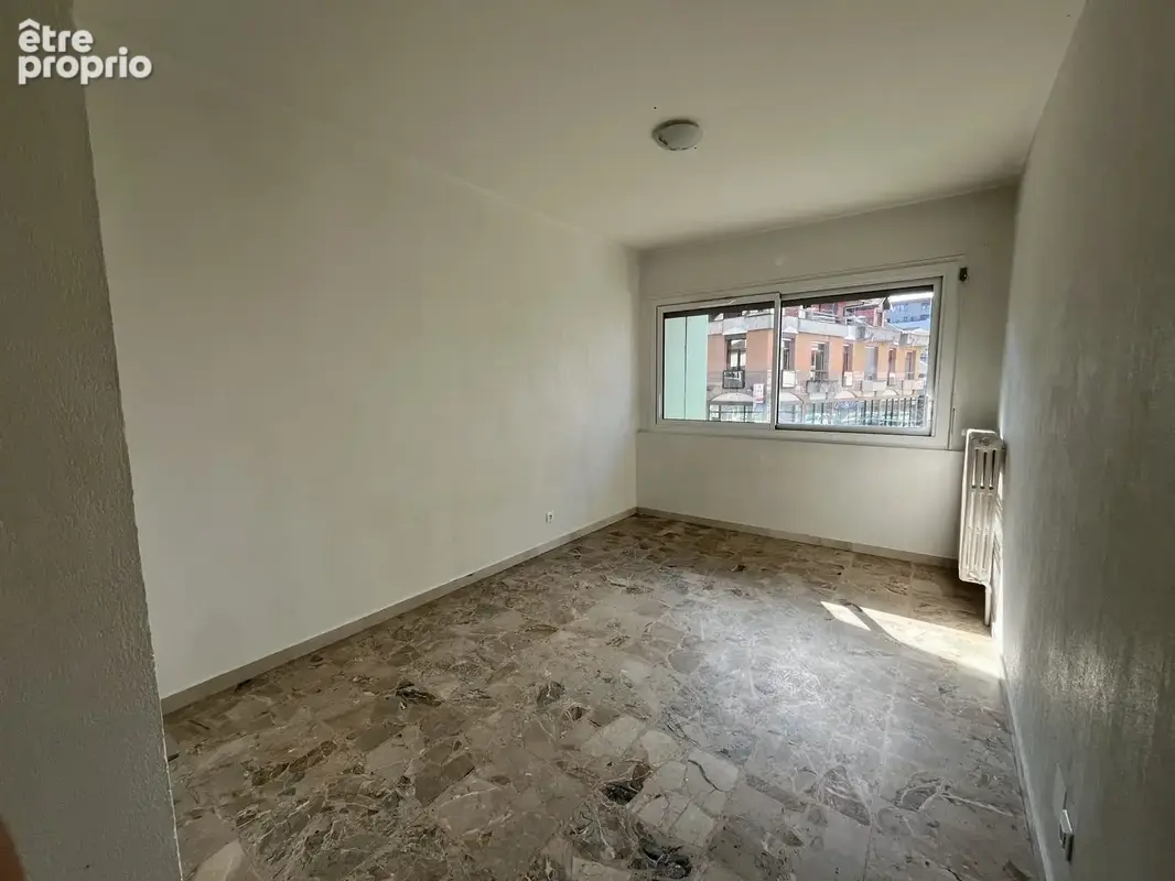 Appartement 4 pièces 72 m² à vendre à Thonon-Les-Bains (74200) - photo 3