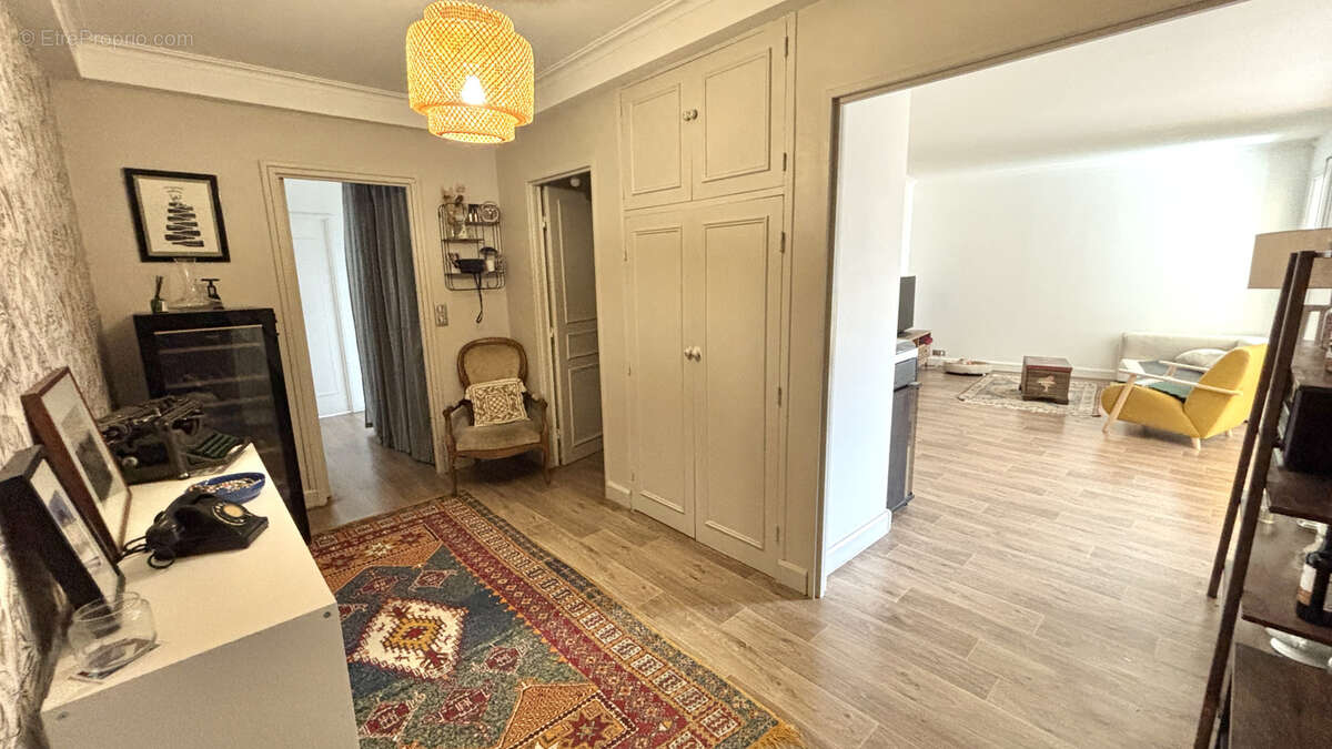 Appartement à SAINT-GRATIEN