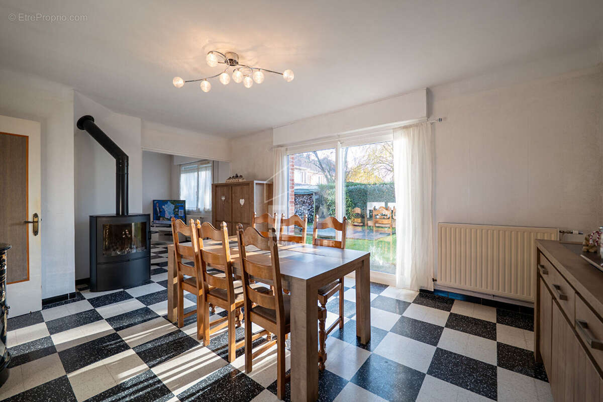 Maison à STEENBECQUE