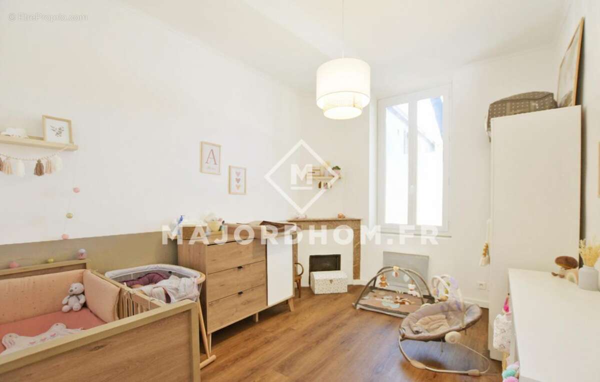 Appartement à MARSEILLE-9E