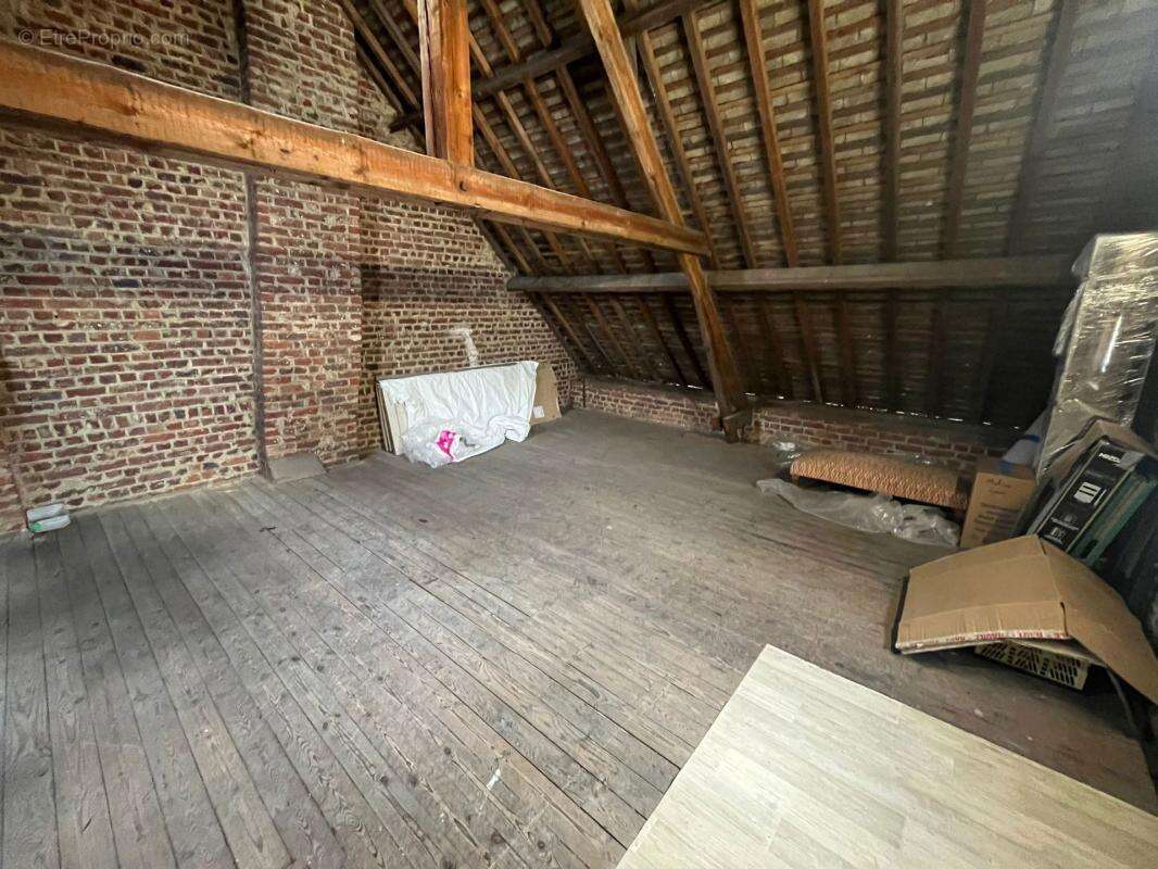  coup de cœur – maison mitoyenne 2 chambres (possible 4) jardin & garage  - photo 7