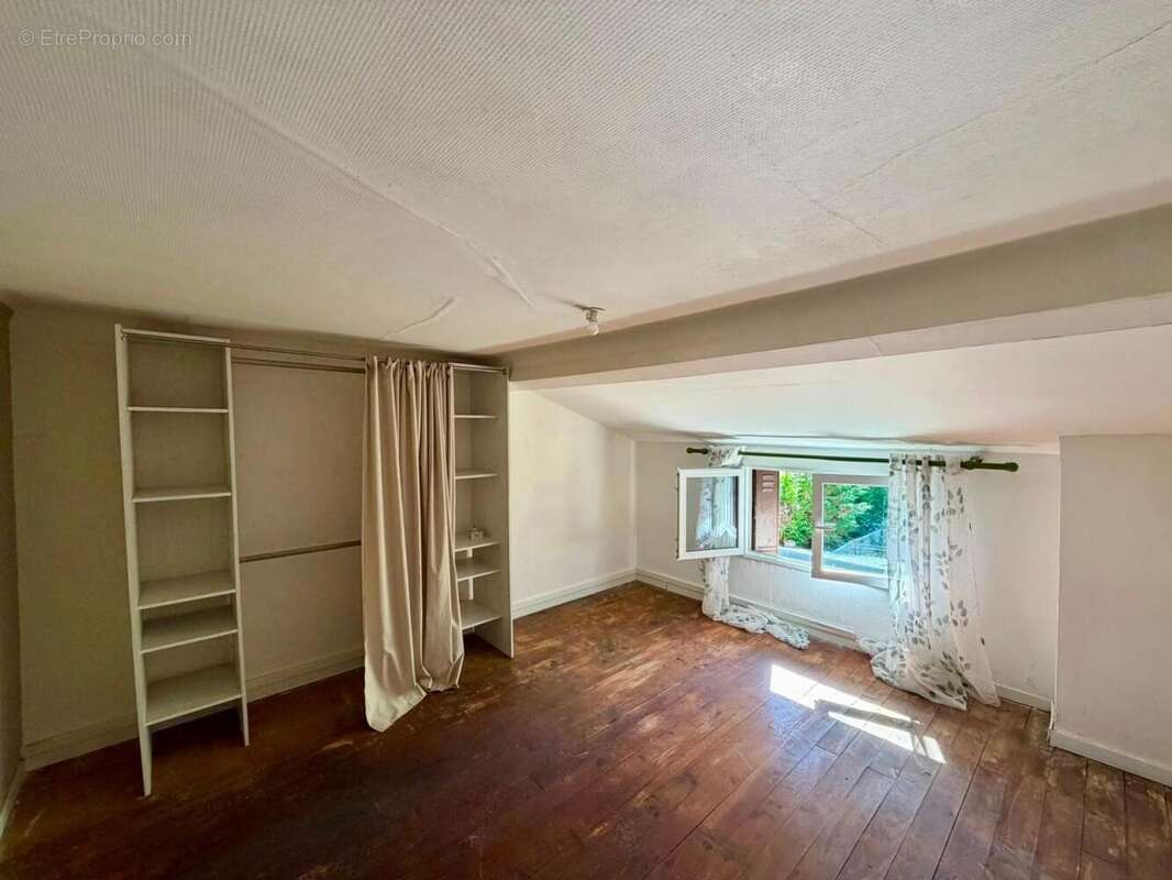 Maison 55 m² à Saint-Sulpice-Les-Champs  - photo 6