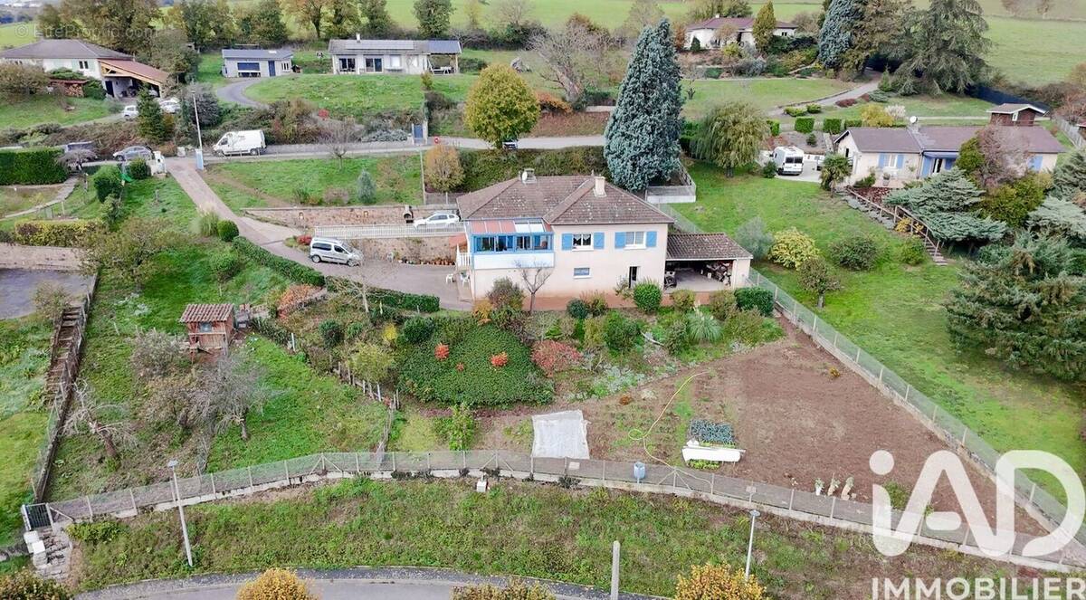 Photo 1 - Maison à BRUSSIEU