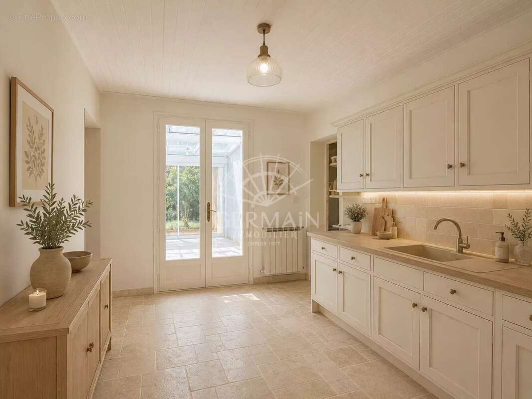 L'Isle-sur-la-Sorgue, à vendre, charmante maison de 90,50 m² plain-pied avec garage sur 394 m² de terrain. - photo 8