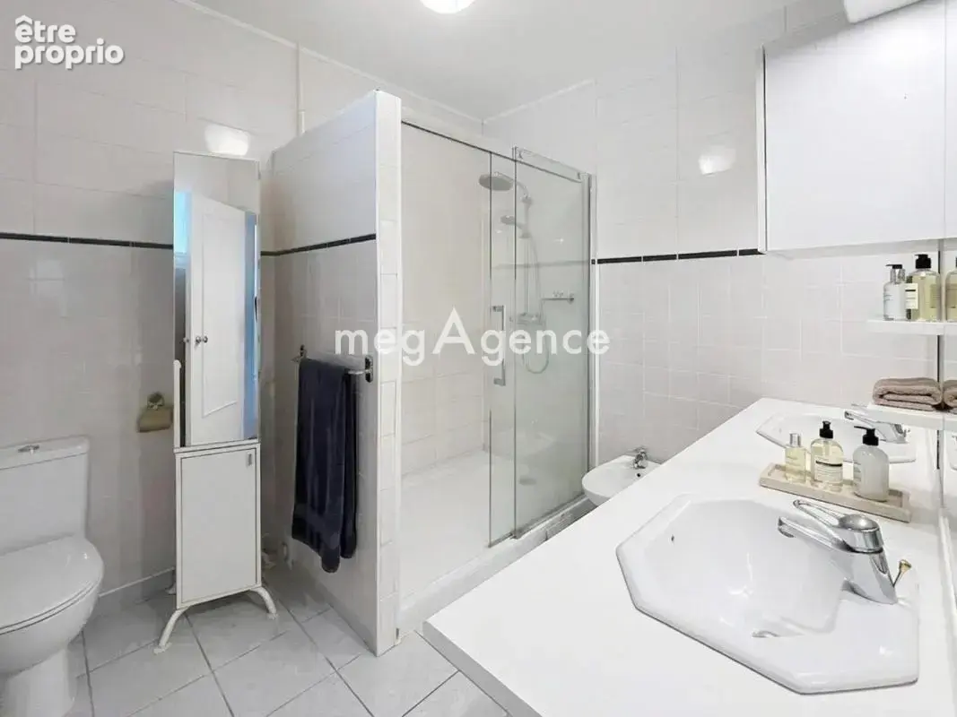 Duplex 6 pièces au cœur d’un parc privé – Saint-Nom-la-Bretèche - photo 12