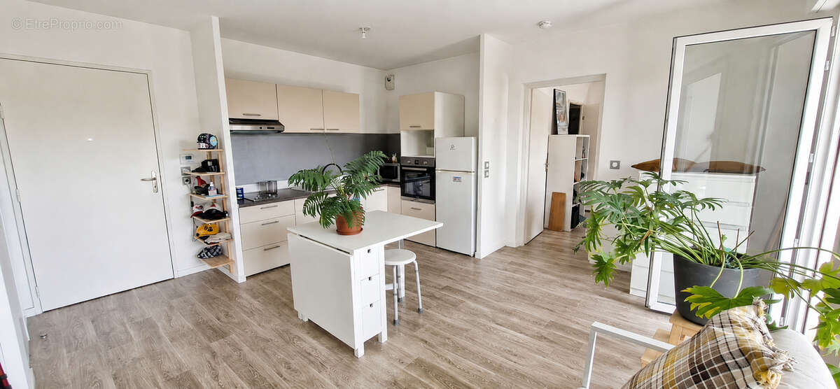 T2 de 44 m² avec balcon et parking à Bruges - photo 3