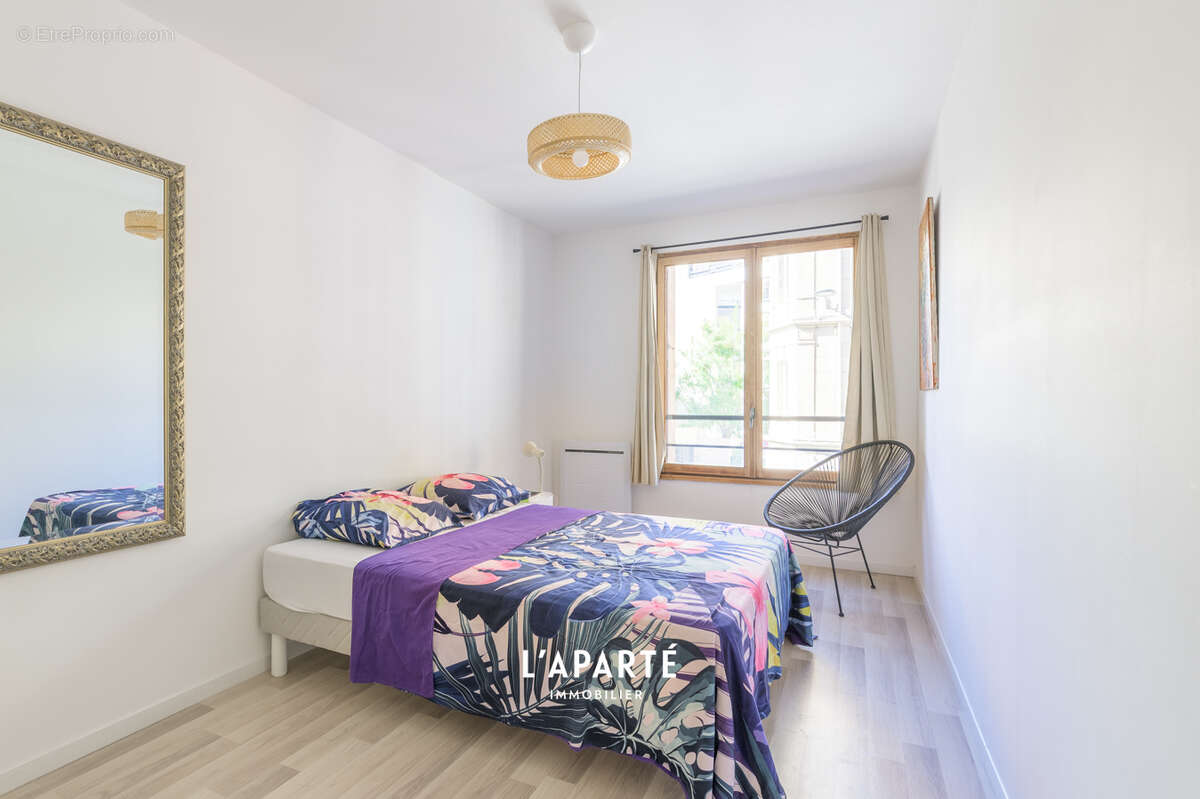 Appartement à MARSEILLE-6E