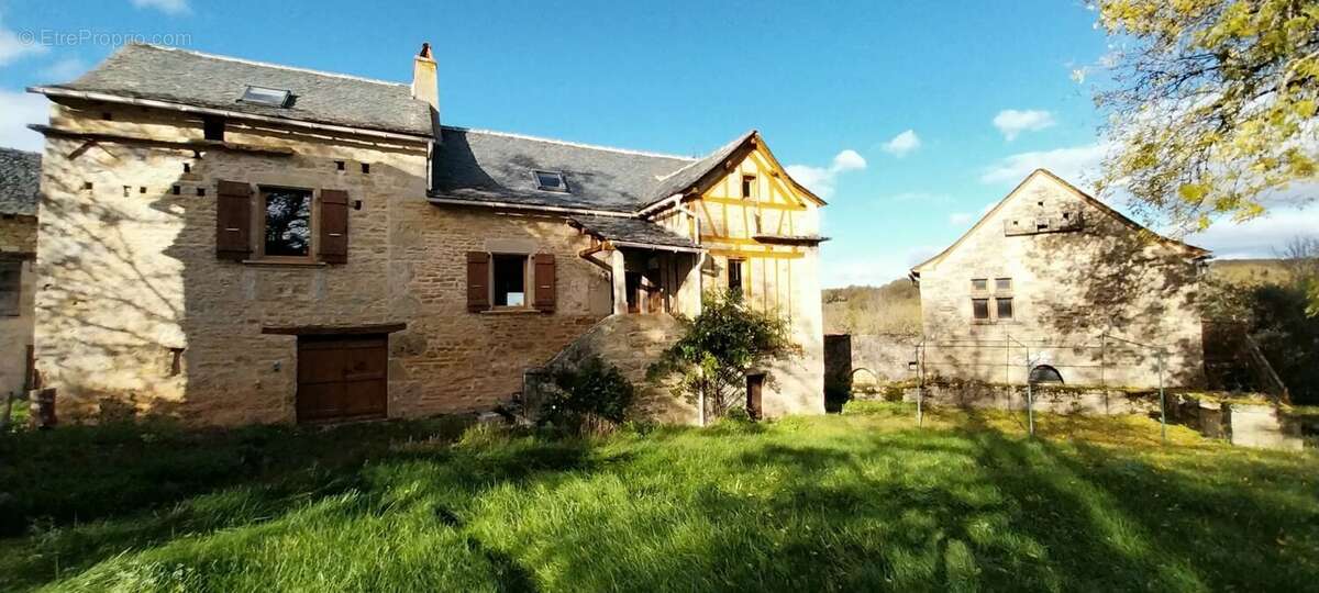 Maison à LA ROUQUETTE