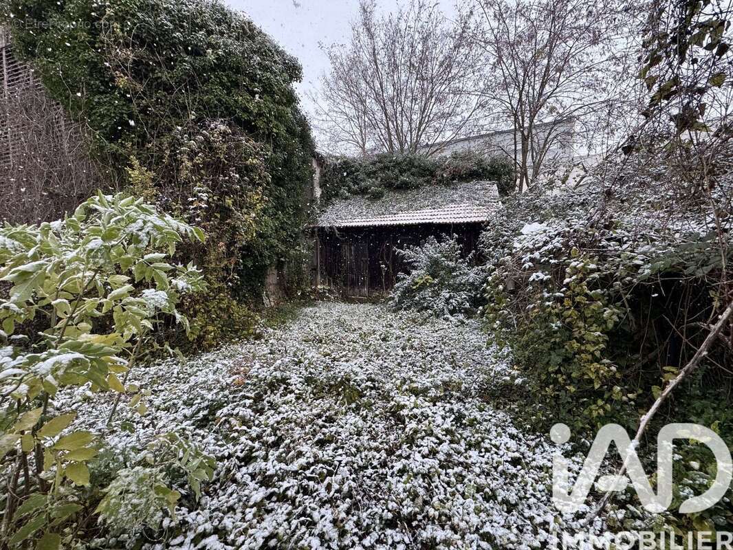 Photo 2 - Terrain à MONTEREAU-FAULT-YONNE