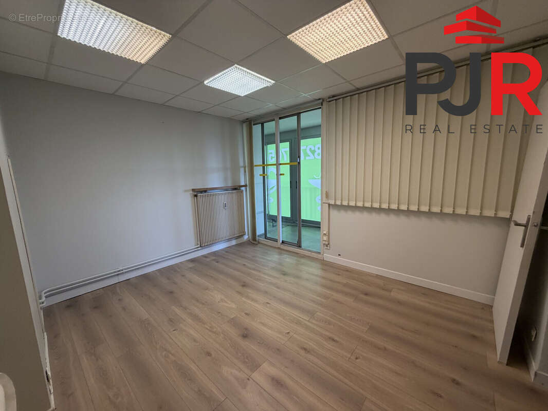 Commerce 427 m² à Vandoeuvre-Les-Nancy  - photo 8